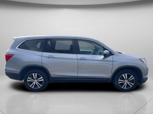 2018 Honda Pilot EX
