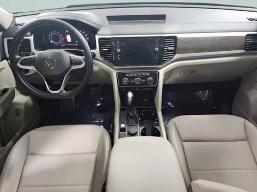 2022 Volkswagen Atlas 2.0T SE w/Technology 4MOTION