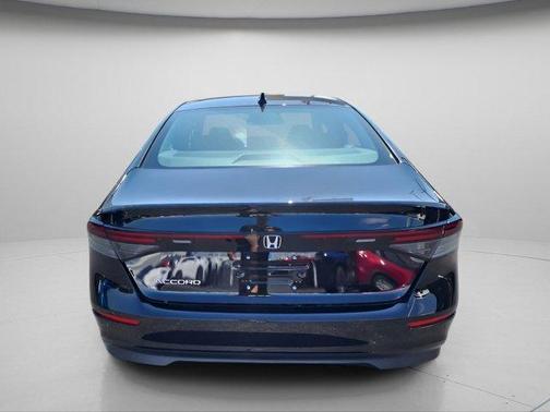 Crystal Black Pearl 2026 Honda Accord SE