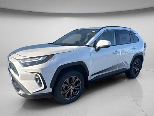 2022 Toyota RAV4 Hybrid XLE Premium