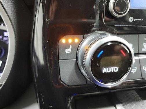 Magnetic Gray Metallic 2022 Toyota Highlander XLE