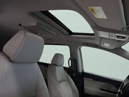 Crystal Black Pearl 2019 Honda Odyssey EX-L w/Navigation/RES