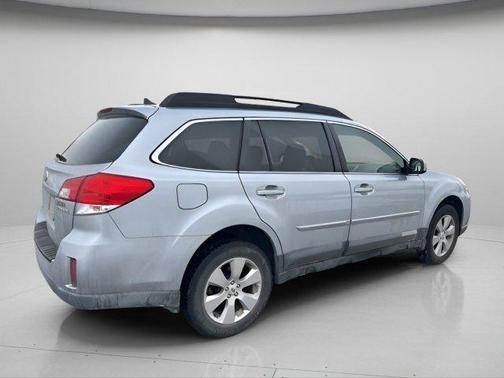 2012 Subaru Outback 2.5i Limited
