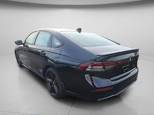 Crystal Black Pearl 2026 Honda Accord Hybrid Sport-L