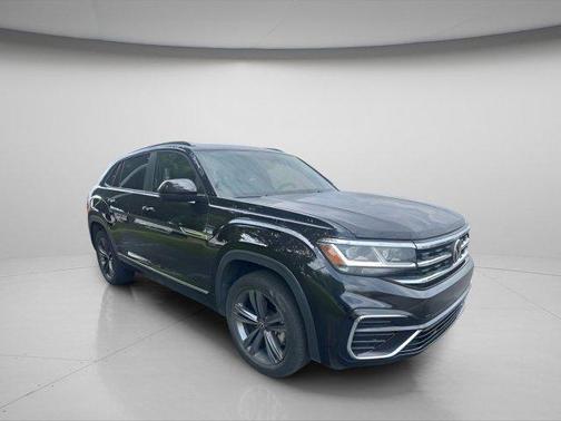 2021 Volkswagen Atlas Cross Sport 3.6L V6 SE w/Technology R-Line