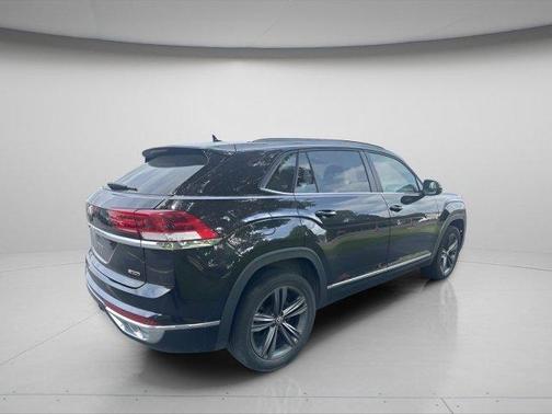 2021 Volkswagen Atlas Cross Sport 3.6L V6 SE w/Technology R-Line