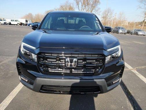 2025 Honda Ridgeline Black