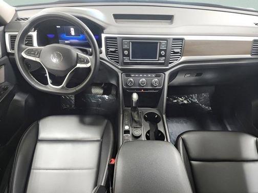 Tourmaline Blue Metallic 2022 Volkswagen Atlas 2.0T SE