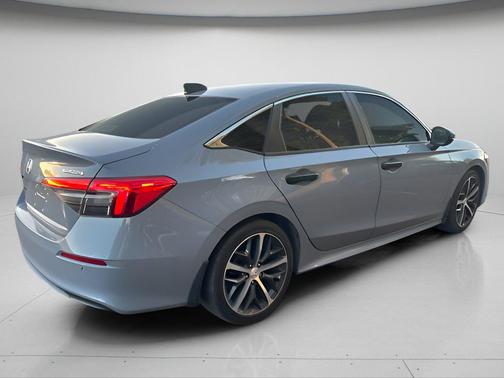 Sonic Gray Pearl 2024 Honda Civic Touring