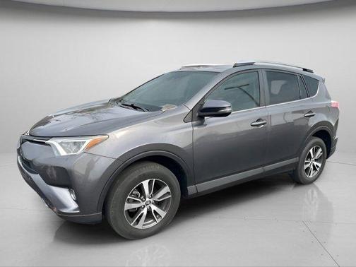 Magnetic Gray Metallic 2017 Toyota RAV4 XLE