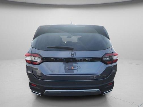 2026 Honda Pilot Touring 8-Passenger