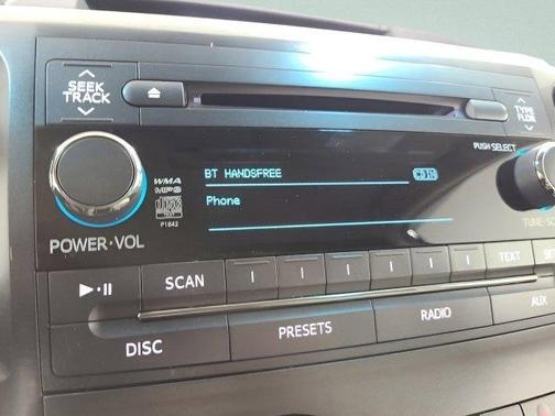 Black 2014 Toyota Sienna LE
