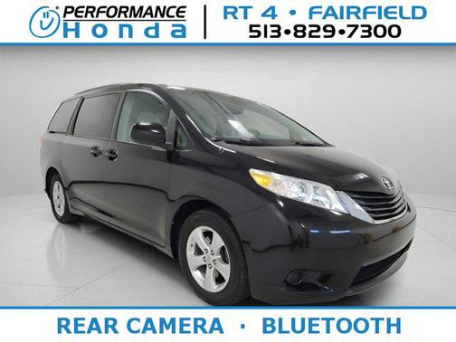 Black 2014 Toyota Sienna LE