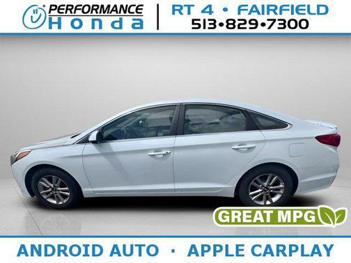 Quartz White Pearl 2017 Hyundai SONATA SE