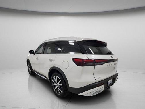 2022 INFINITI QX60 SENSORY