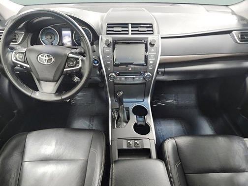 2016 Toyota Camry XSE