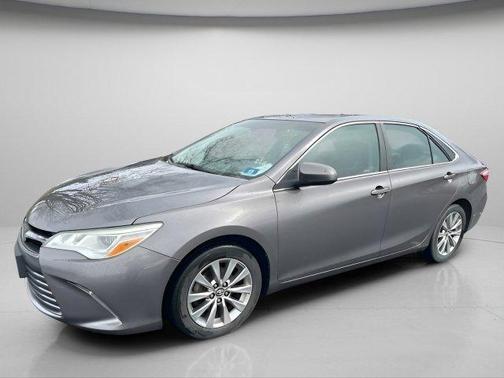 2016 Toyota Camry XSE
