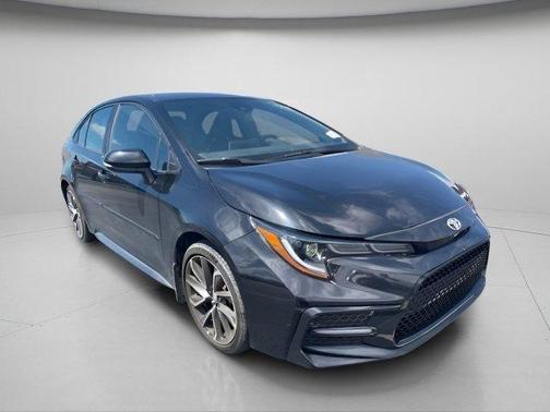 Black Sand Pearl 2020 Toyota Corolla SE