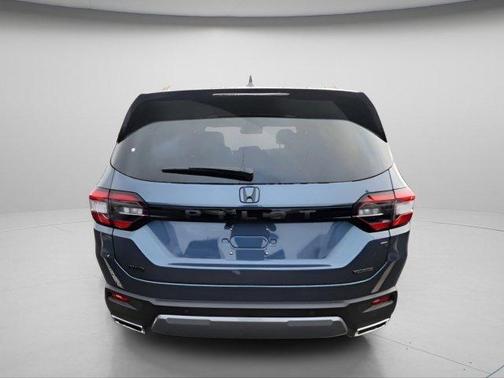 Smoke Blue Pearl 2026 Honda Pilot Touring 8-Passenger