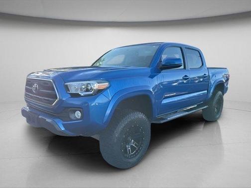 2017 Toyota Tacoma SR5