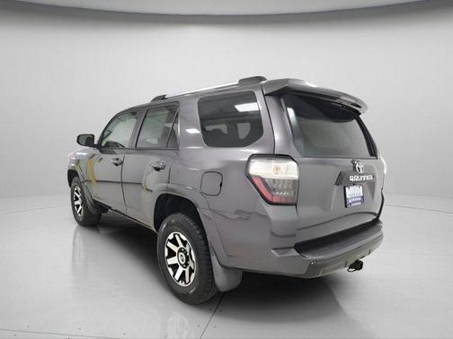 Magnetic Gray Metallic 2018 Toyota 4Runner TRD Off Road Premium