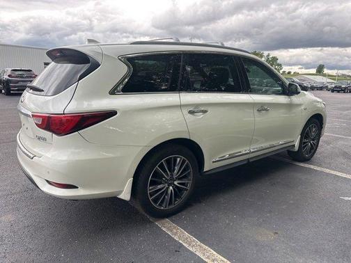 2017 INFINITI QX60 Base
