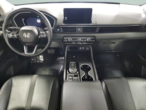 2023 Honda Pilot Touring 8-Passenger