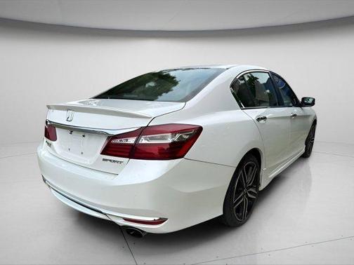 2017 Honda Accord Sport
