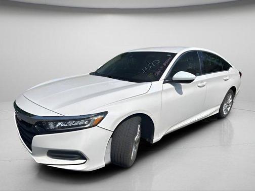 Platinum White Pearl 2019 Honda Accord LX