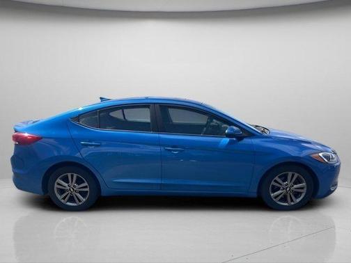 2017 Hyundai ELANTRA Value Edition