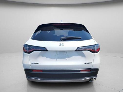 Platinum White Pearl 2026 Honda HR-V AWD Sport