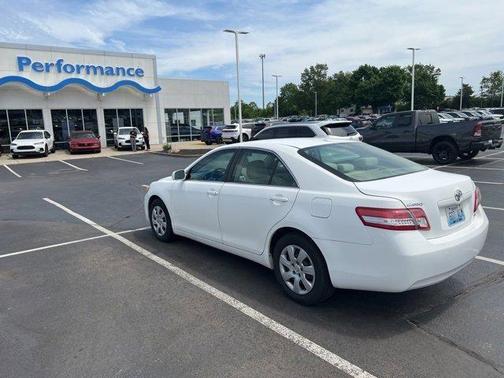 2011 Toyota Camry LE