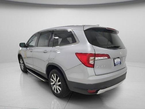 Lunar Silver Metallic 2019 Honda Pilot EX-L