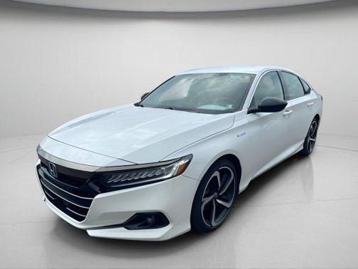 Platinum White Pearl 2022 Honda Accord Hybrid Sport