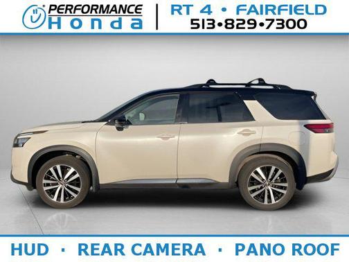 Pearl White Tricoat/Super Black 2023 Nissan Pathfinder Platinum 4WD