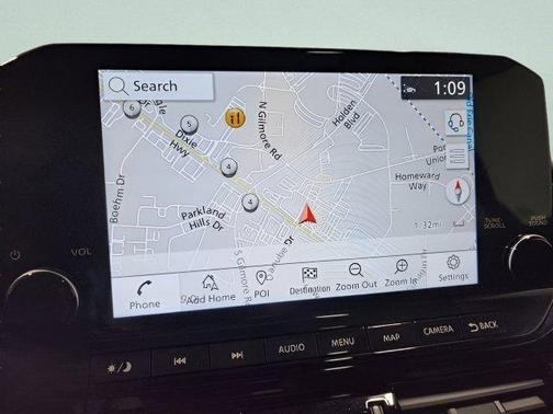 Pearl White Tricoat/Super Black 2023 Nissan Pathfinder Platinum 4WD