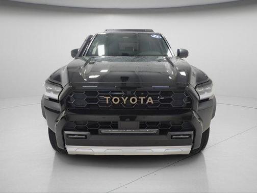 2025 Toyota 4Runner Hybrid Trailhunter
