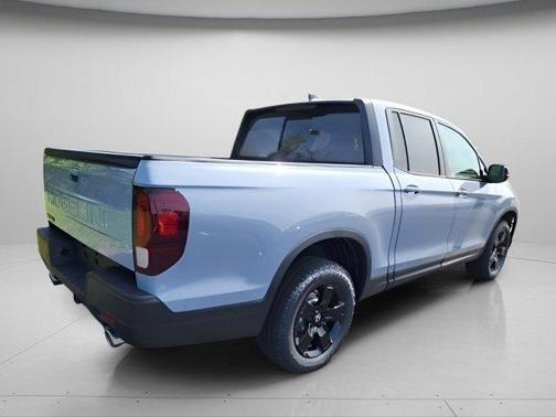 Sonic Gray Pearl 2026 Honda Ridgeline Black