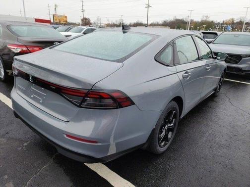 2025 Honda Accord Sport SE 1.5T