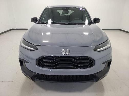 Urban Gray Pearl 2023 Honda HR-V AWD Sport