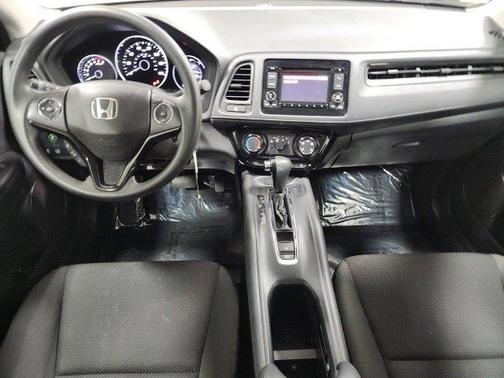 Modern Steel Metallic 2019 Honda HR-V LX