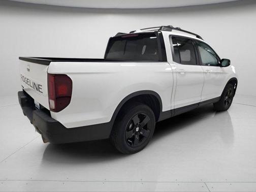 2024 Honda Ridgeline Black