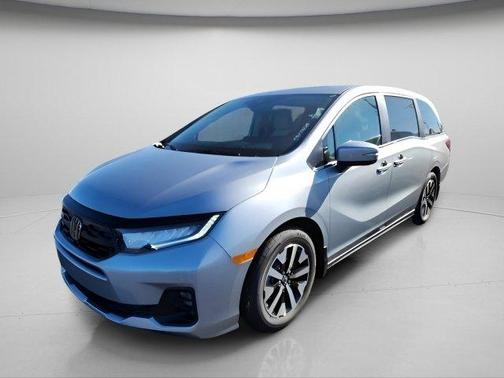 Solar Silver Metallic 2026 Honda Odyssey EX-L