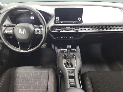 Crystal Black Pearl 2023 Honda HR-V AWD Sport