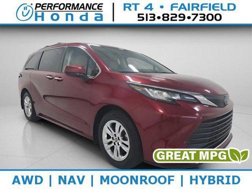 2022 Toyota Sienna XLE 7 Passenger