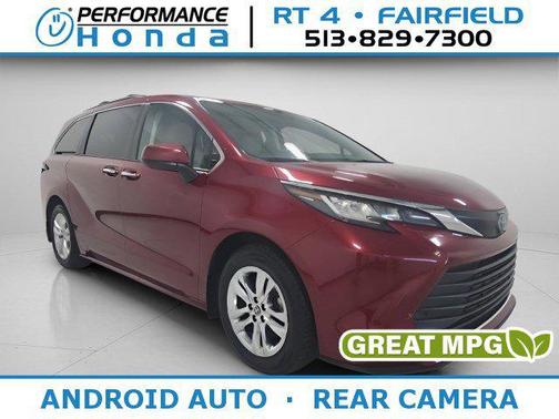 2022 Toyota Sienna XLE 7 Passenger
