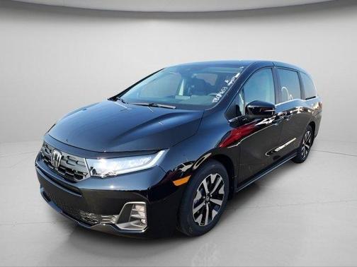Crystal Black Pearl 2026 Honda Odyssey EX-L