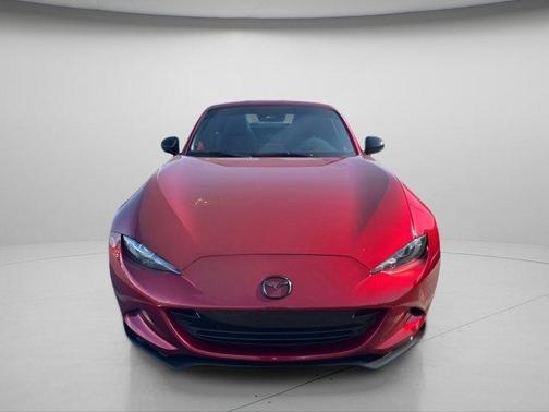 Soul Red Crystal Metallic 2025 Mazda MX-5 Miata RF Club