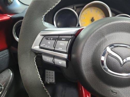Soul Red Crystal Metallic 2025 Mazda MX-5 Miata RF Club