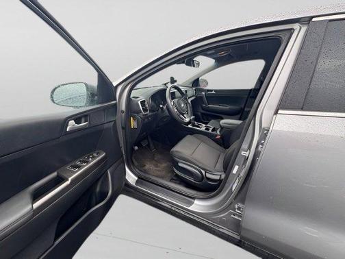 Steel Gray 2022 Kia Sportage LX